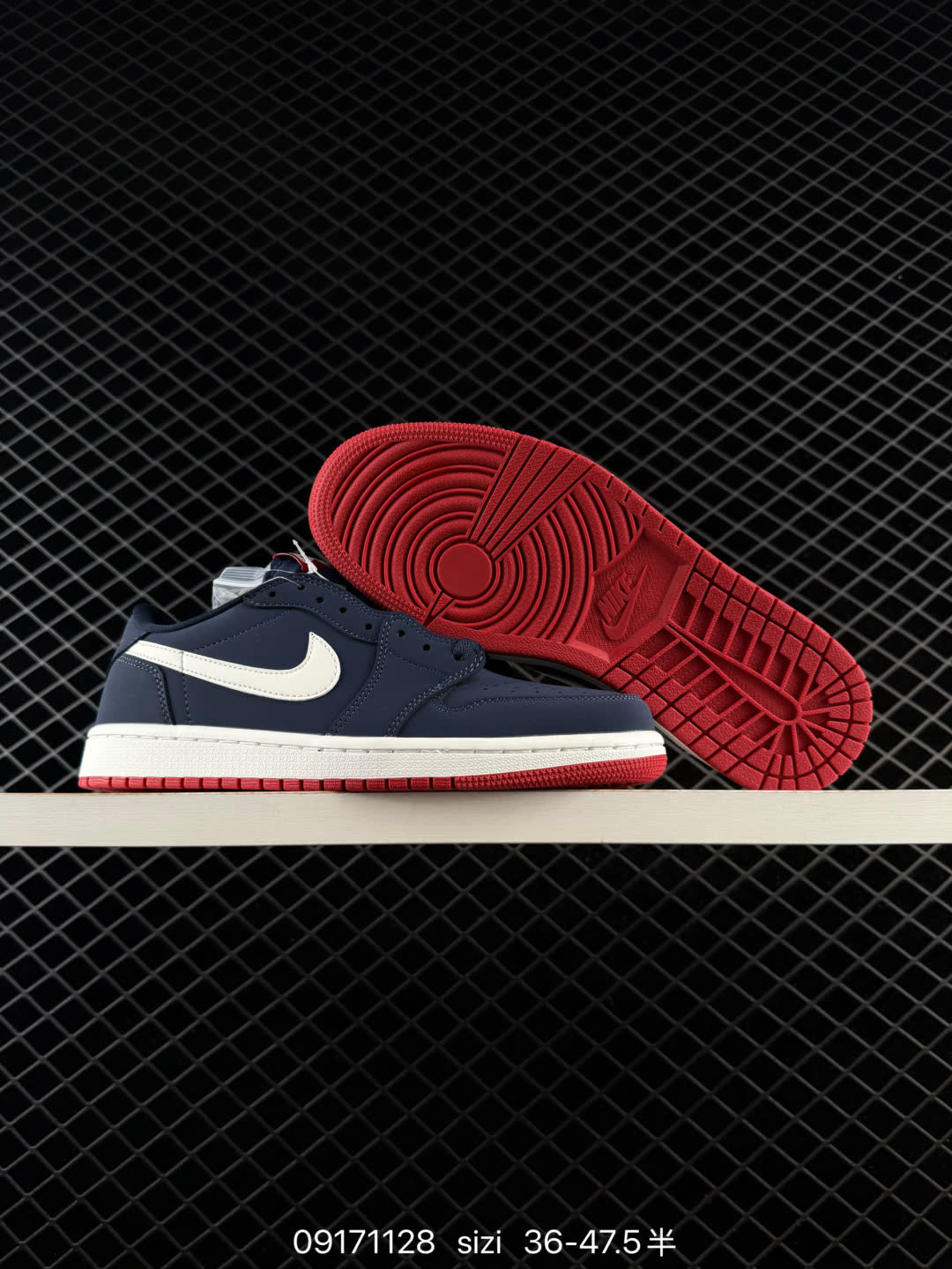 Nike Air Jordan 1 Retro Low-IX8478